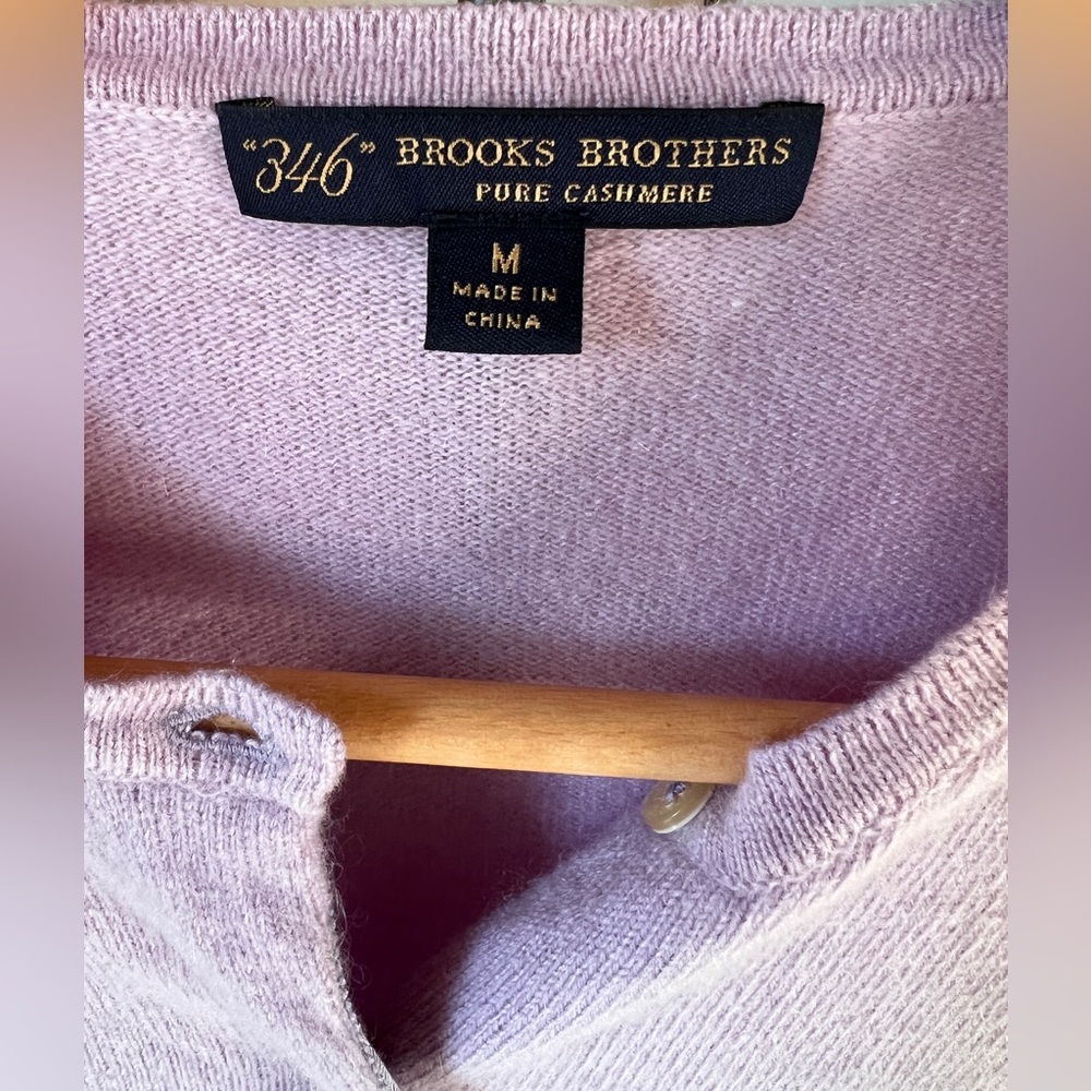 BROOKS BROTHERS -pale lavender CASHMERE cardigan M